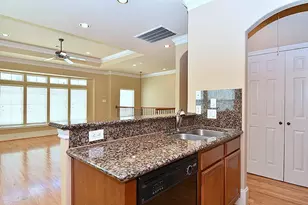 1737 Aden Mist Dr, Houston, TX 77003 - Photo 7