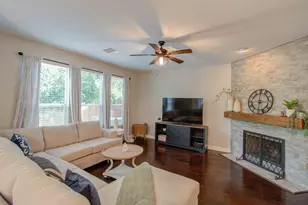 1930 Harwood Springs Dr, Houston, TX 77080 - Photo 11