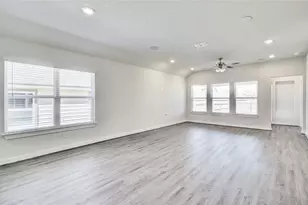 4776 Luna Lndg Dr, Katy, TX 77493 - Photo 5
