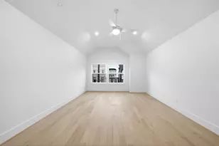 6011 Maxie St, Houston, TX 77007 - Photo 17