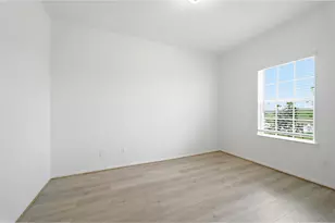 8015 Jasper Meadows, Angleton, TX 77515 - Photo 5