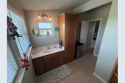 979 Rancho Carribe Drive, Crystal Beach, TX 77650 - Photo 43