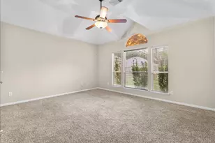 2733 W Oaks Blvd, Pearland, TX 77584 - Photo 19