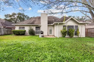 2733 W Oaks Blvd, Pearland, TX 77584 - Photo 31