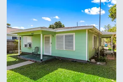 4827 Avenue Q 1/2, Galveston, TX 77551 - Photo 19