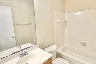 12618 Ridgelow Ln, Houston, TX 77070 - Photo 9