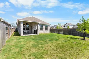 13118 Hidden Vlg Ct, Conroe, TX 77302 - Photo 5