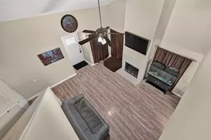 2019 Greenwest Dr, Missouri City, TX 77489 - Photo 7