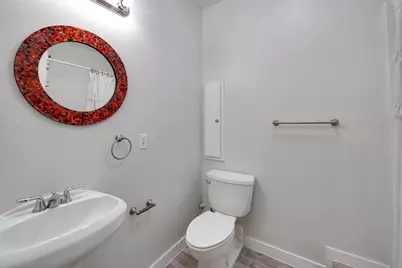 1127 Tiki Drive, Tiki Island, TX 77554 - Photo 31