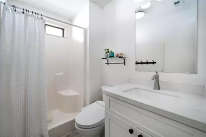 1127 Tiki Drive, Tiki Island, TX 77554 - Photo 25