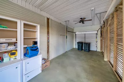 1127 Tiki Drive, Tiki Island, TX 77554 - Photo 43