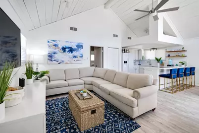 1127 Tiki Drive, Tiki Island, TX 77554 - Photo 13