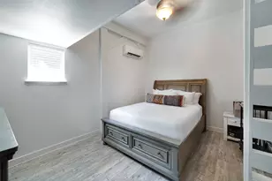 1127 Tiki Dr, Tiki Island, TX 77554 - Photo 29