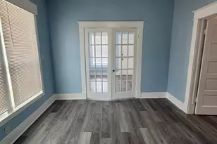 1601 40th St, Galveston, TX 77550 - Photo 5