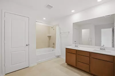 2816 Shimmer Edge Drive, Katy, TX 77493 - Photo 17
