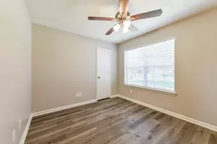 10247 Country Squire Blvd, Baytown, TX 77523 - Photo 13
