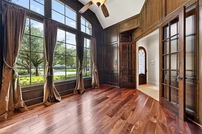 2400 Avalon Place, Houston, TX 77019 - Photo 5