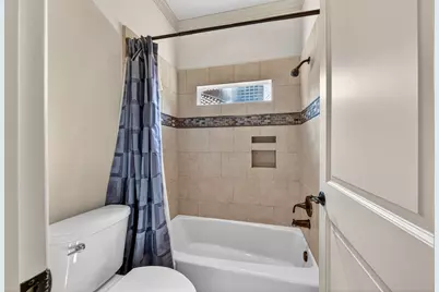 2400 Avalon Place, Houston, TX 77019 - Photo 39
