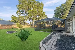 339 Freeman Blvd, West Columbia, TX 77486 - Photo 31