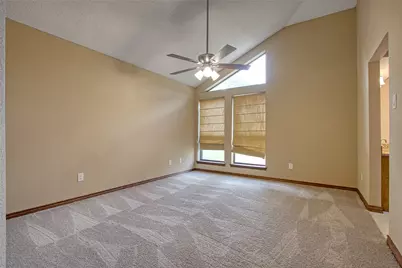 339 Freeman Boulevard, West Columbia, TX 77486 - Photo 13