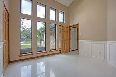 339 Freeman Boulevard, West Columbia, TX 77486 - Photo 11