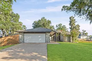 339 Freeman Blvd, West Columbia, TX 77486 - Photo 1