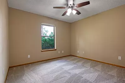 339 Freeman Boulevard, West Columbia, TX 77486 - Photo 17