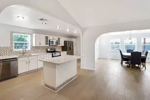 6014 Willowbend Blvd, Houston, TX 77096 - Photo 9
