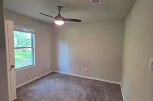 1403 W Virginia St, Beaumont, TX 77705 - Photo 11