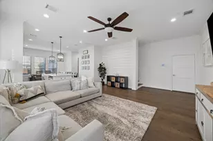 2313 Langston St, Houston, TX 77007 - Photo 11