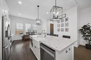 2313 Langston St, Houston, TX 77007 - Photo 5