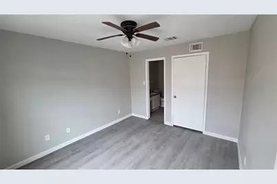 18800 Egret Bay Boulevard #106, Webster, TX 77058 - Photo 7