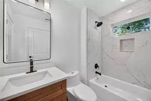 316 Walthall, Houston, TX 77022 - Photo 9