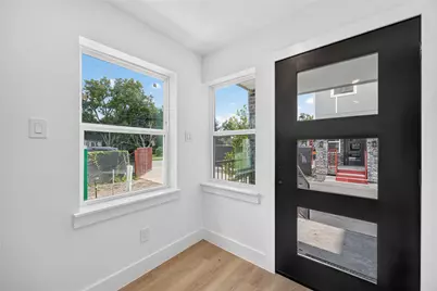 316 Walthall #B, Houston, TX 77022 - Photo 5