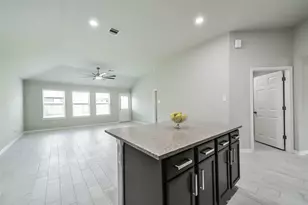 2815 Beech River Ct, Conroe, TX 77301 - Photo 15