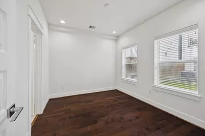 2116 Naomi Street #A, Houston, TX 77054 - Photo 7