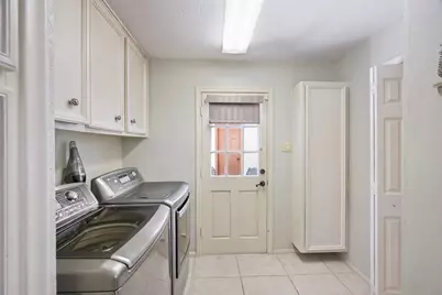 11815 Cypresswood Drive, Houston, TX 77070 - Photo 13