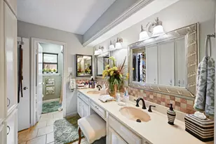 11815 Cypresswood Dr, Houston, TX 77070 - Photo 17