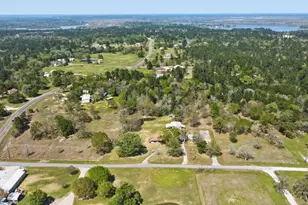 15 Brumley Dr, Huntsville, TX 77320 - Photo 1