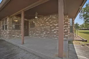 15 Brumley Dr, Huntsville, TX 77320 - Photo 33