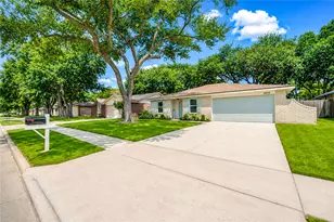 5002 Meadow Pl Dr, La Porte, TX 77571 - Photo 5