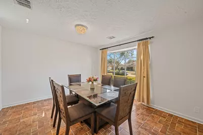 11614 Plumbrook Drive, Houston, TX 77099 - Photo 5