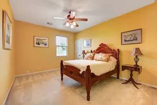 11915 Canyon Timbers Dr, Tomball, TX 77377 - Photo 33