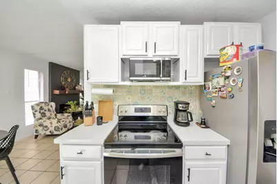 6903 La Violetta Drive, Houston, TX 77083 - Photo 13