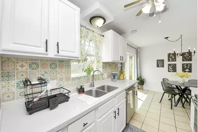 6903 La Violetta Drive, Houston, TX 77083 - Photo 11
