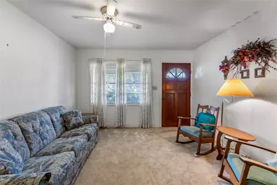 2602 Bootlegger Lane, Yoakum, TX 77995 - Photo 3