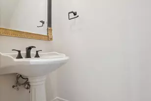 5308 Hidalgo St, Houston, TX 77056 - Photo 13