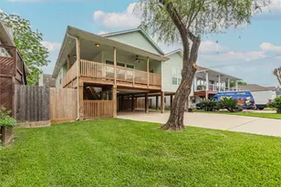 315 West Dr, Kemah, TX 77565 - Photo 7