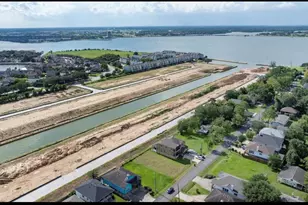 315 West Dr, Kemah, TX 77565 - Photo 41