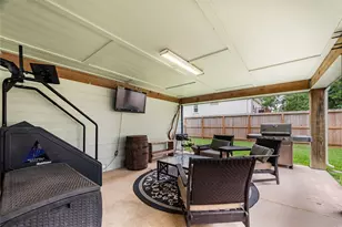 315 West Dr, Kemah, TX 77565 - Photo 37